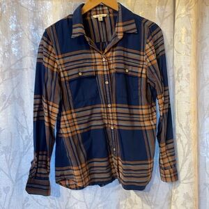 LL Bean Women’s Signature top, size Medium